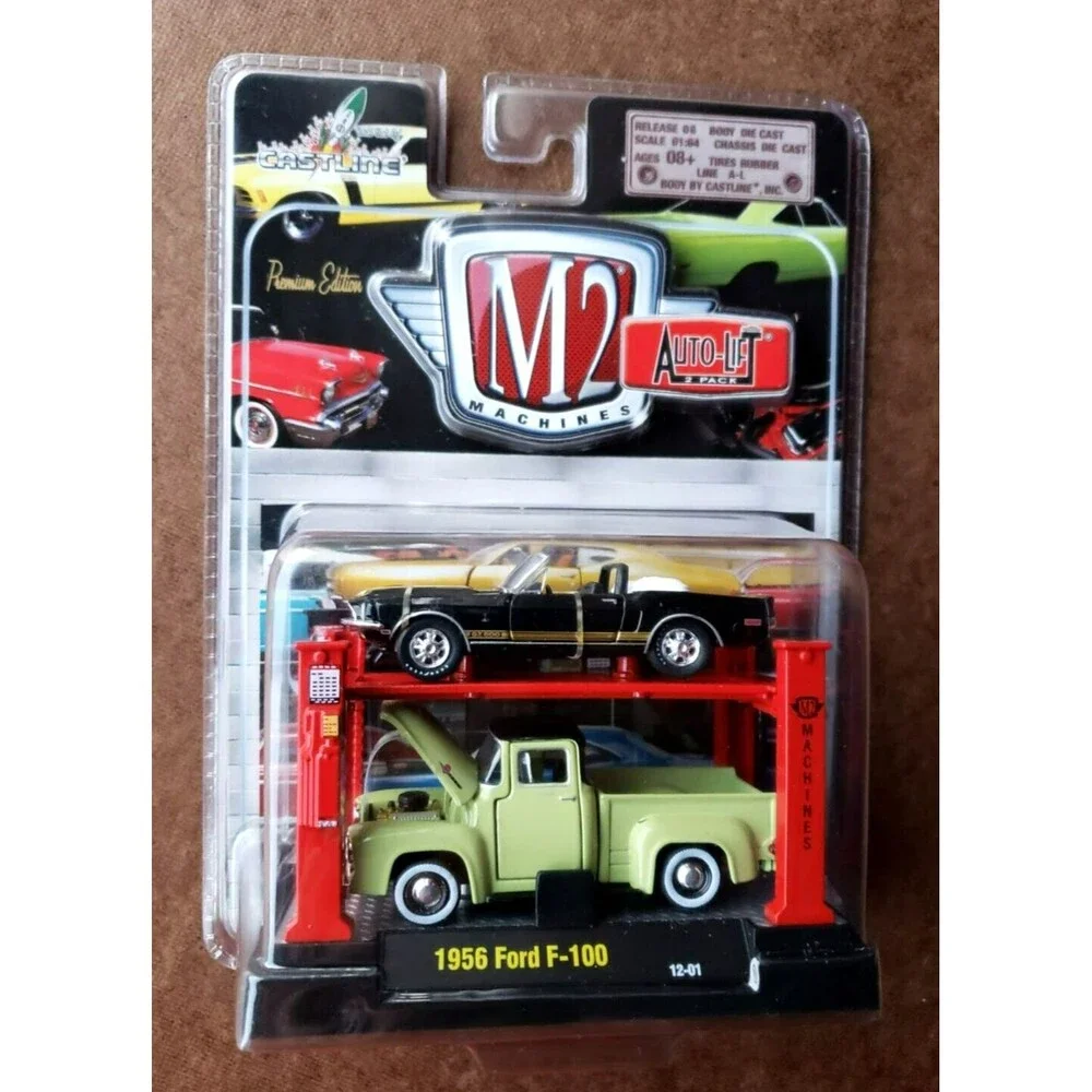 M2 Machines Auto-Lift 2 Pack 1956 Green Ford F-100 & 1968 Black Shelby GT500 MOC